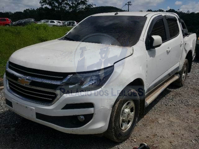 LOTE 039 - CHEVROLET S10 CABINE DUPLA LT AT 2017