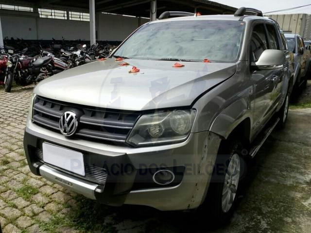 LOTE 039 - Volkswagen Amarok 2.0 S 4x4 TDi 2016